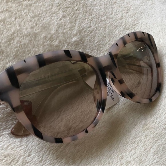 Gucci GG 3757 Sunglasses- NWOT - Picture 5 of 8